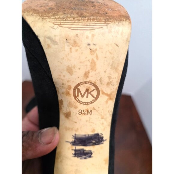 Michael Kors Black Suede Pointed Toe Pump High Heels Gold Accents Size 9.5M - Picture 12 of 13